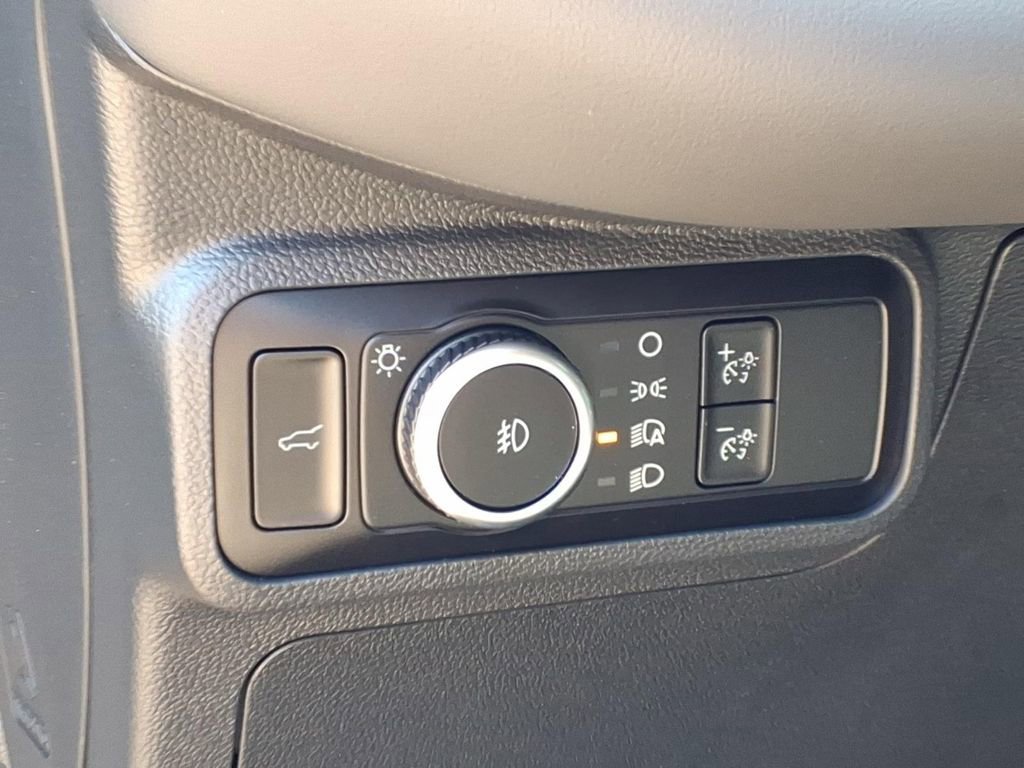 New 2026 Ford Explorer Active w/ Active Comfort Package image 19