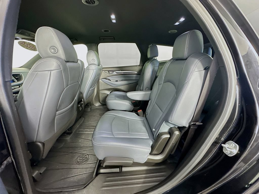 Used 2024 Buick Enclave Essence w/ Sport Touring Edition FWD image 32