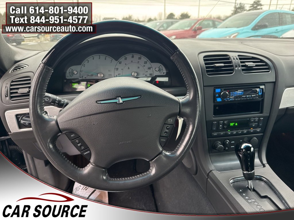 Used 2002 Ford Thunderbird image 13