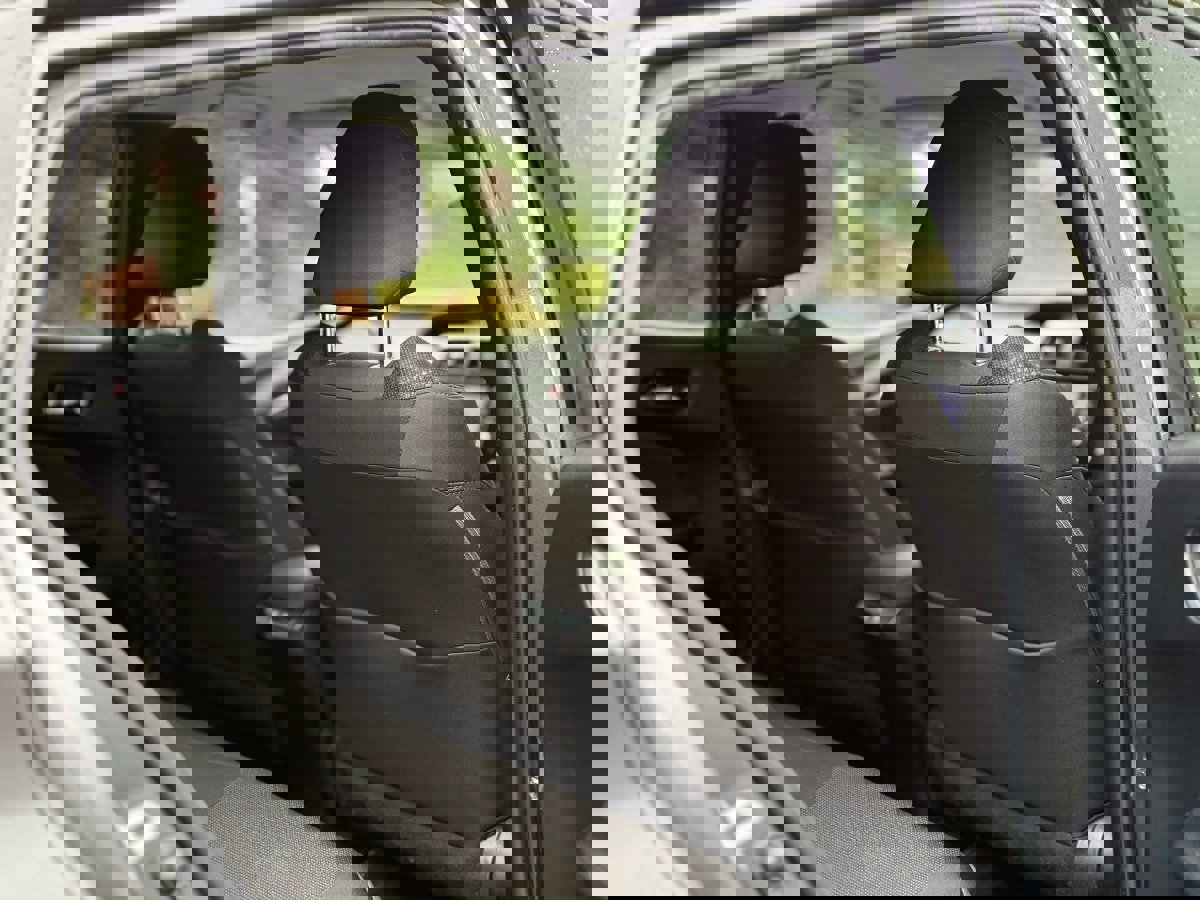 Used 2021 Toyota Prius LE w/ Carpet Mat Package (TMS) FWD image 13