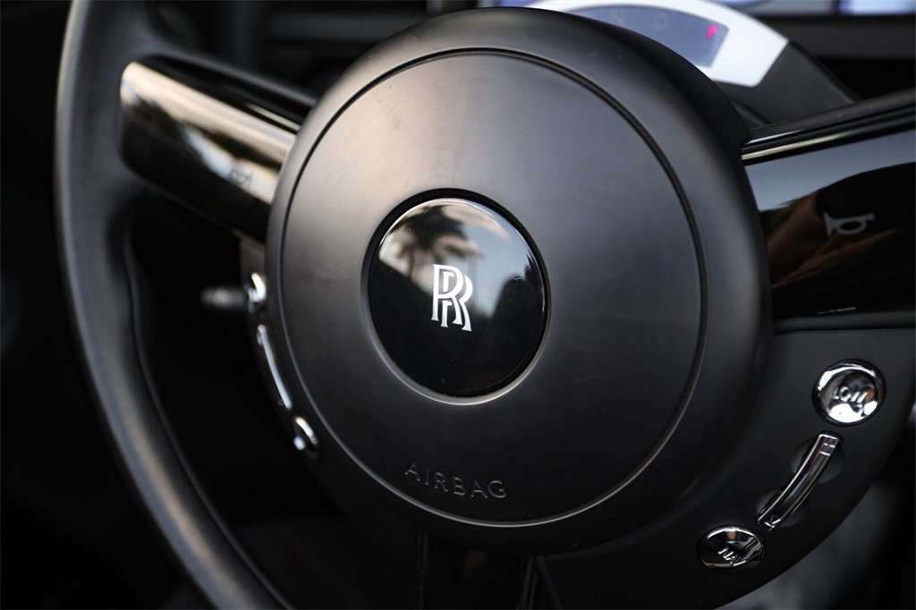 Used 2010 Rolls-Royce Phantom Drophead Coupe image 29