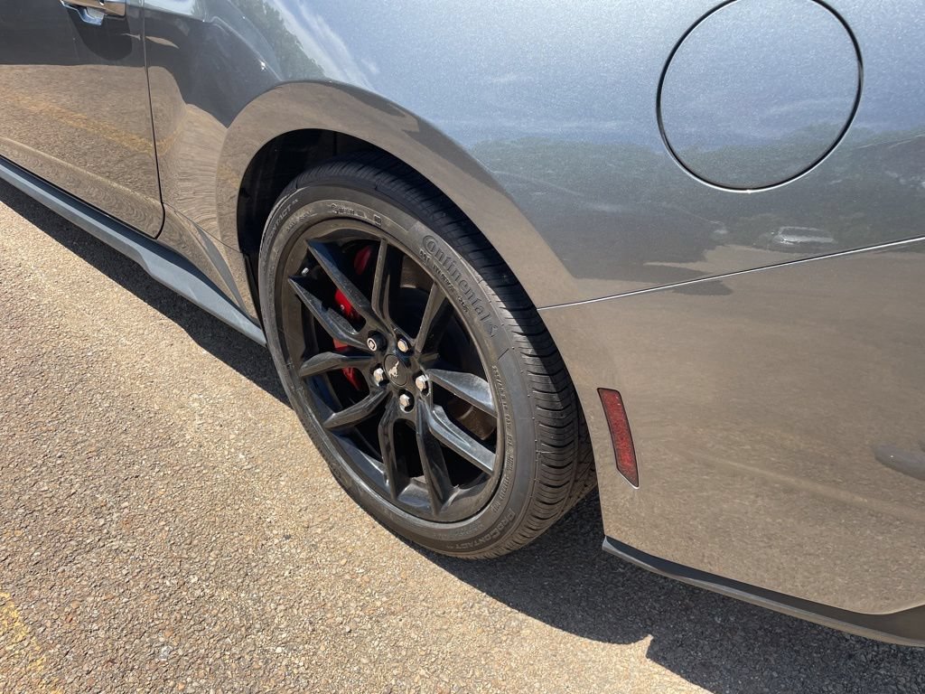 Certified 2025 Ford Mustang GT Premium RWD image 4