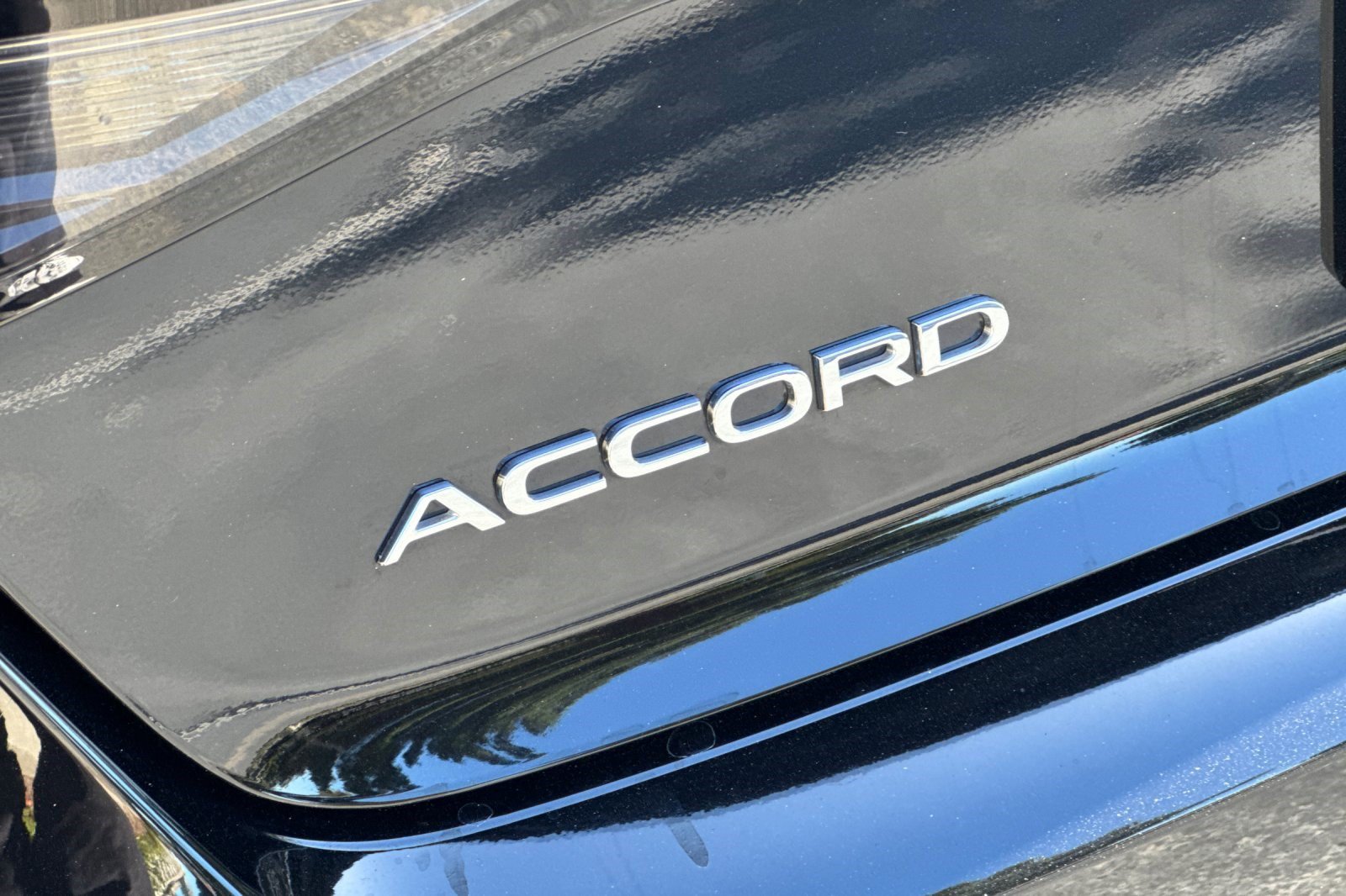 Used 2025 Honda Accord SE image 37