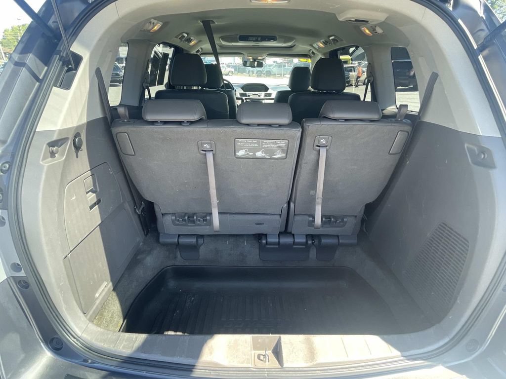 Used 2015 Honda Odyssey Touring Elite image 10