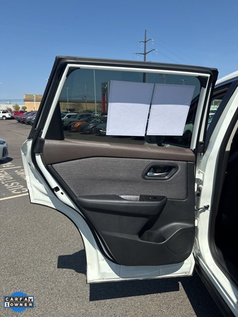 Certified 2022 Nissan Rogue SV image 13