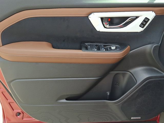 New 2026 Subaru Forester Touring AWD/4WD image 13