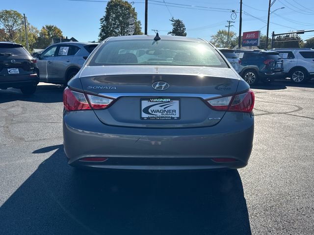 Used 2011 Hyundai Sonata Limited w/ Navigation Pkg 5 image 6