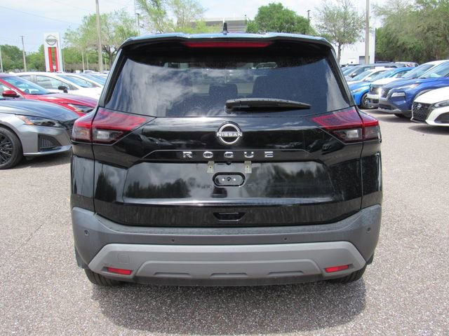 Certified 2023 Nissan Rogue S image 4