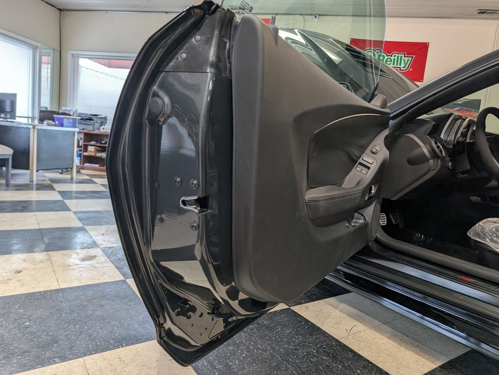 Used 2015 Chevrolet Camaro Z/28 RWD image 48