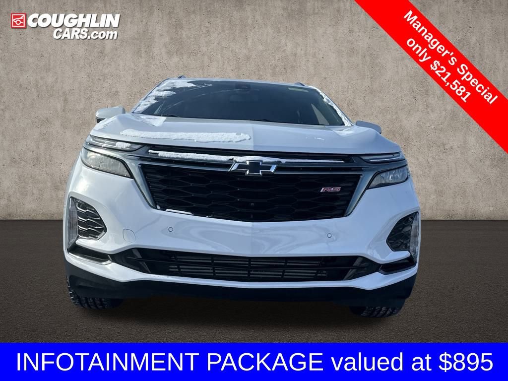 Used 2022 Chevrolet Equinox RS w/ Infotainment Package image 2