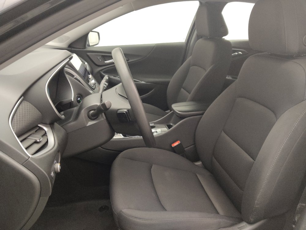 Used 2024 Chevrolet Malibu LT image 17