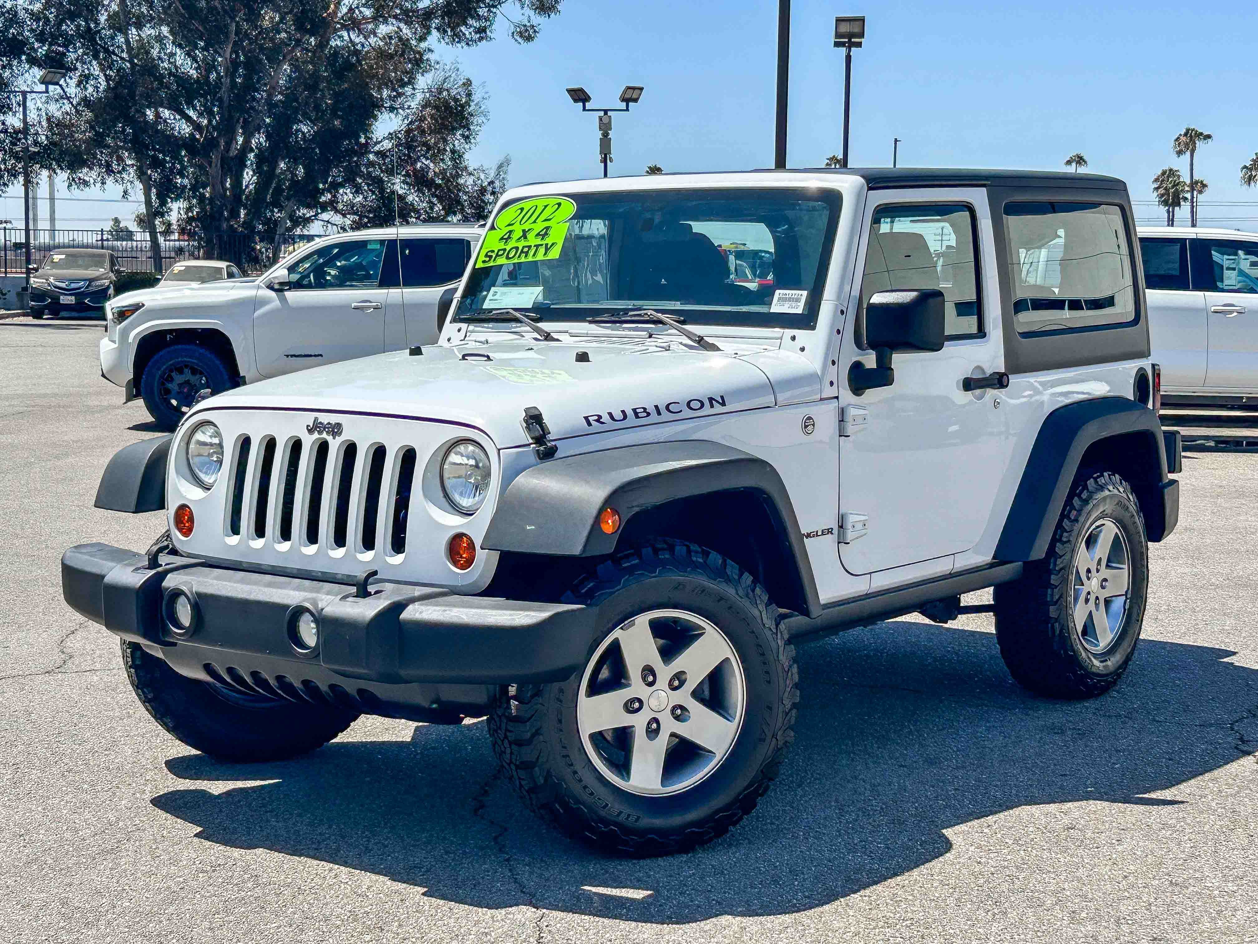 Used 2012 Jeep Wrangler Rubicon w/ PWR Convenience Group AWD/4WD video 1