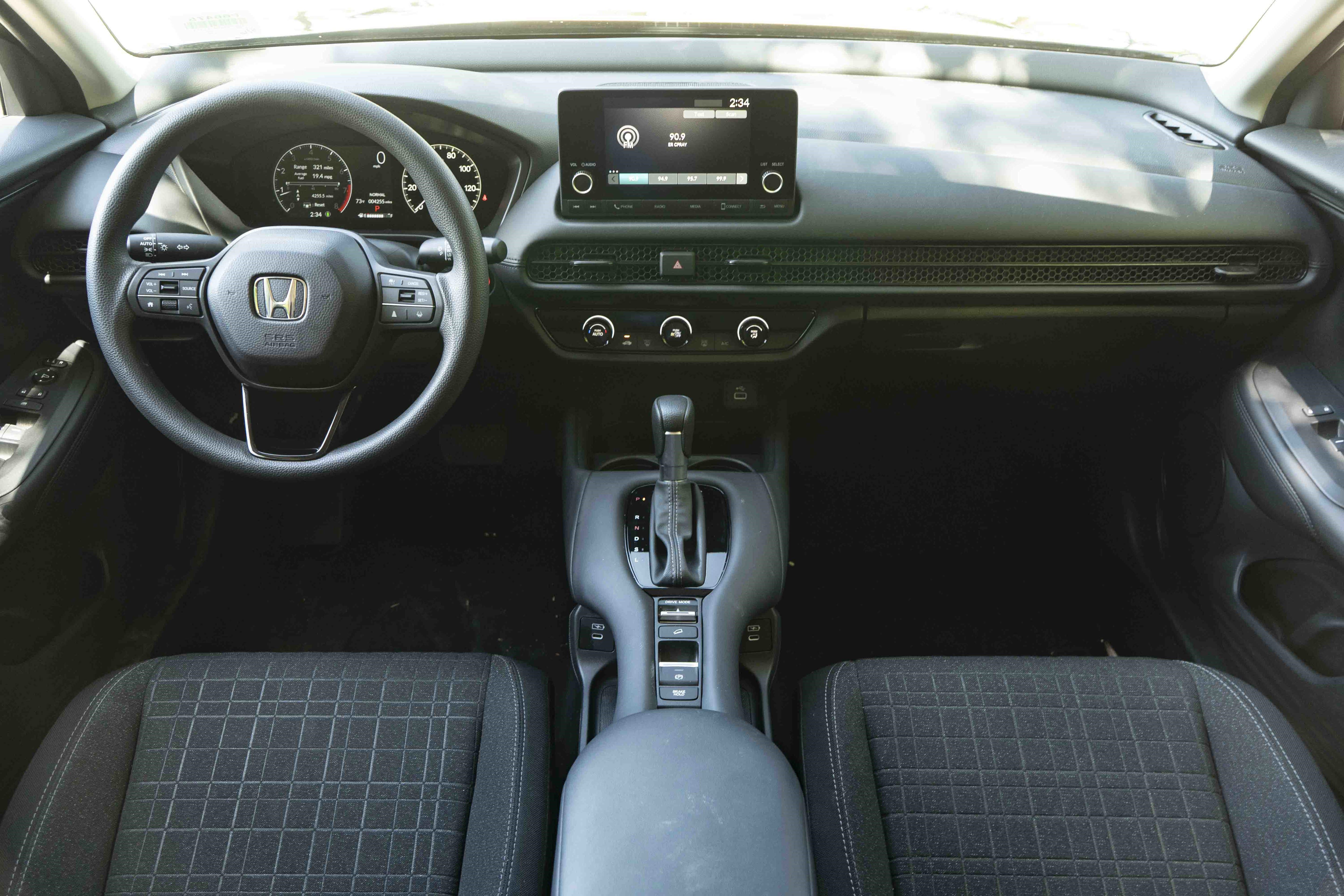 Used 2025 Honda HR-V LX image 26