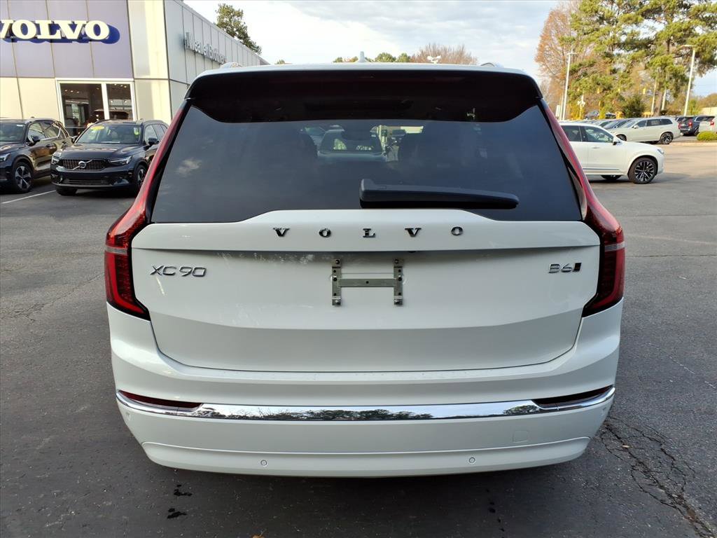 New 2026 Volvo XC90 B6 Ultra image 4