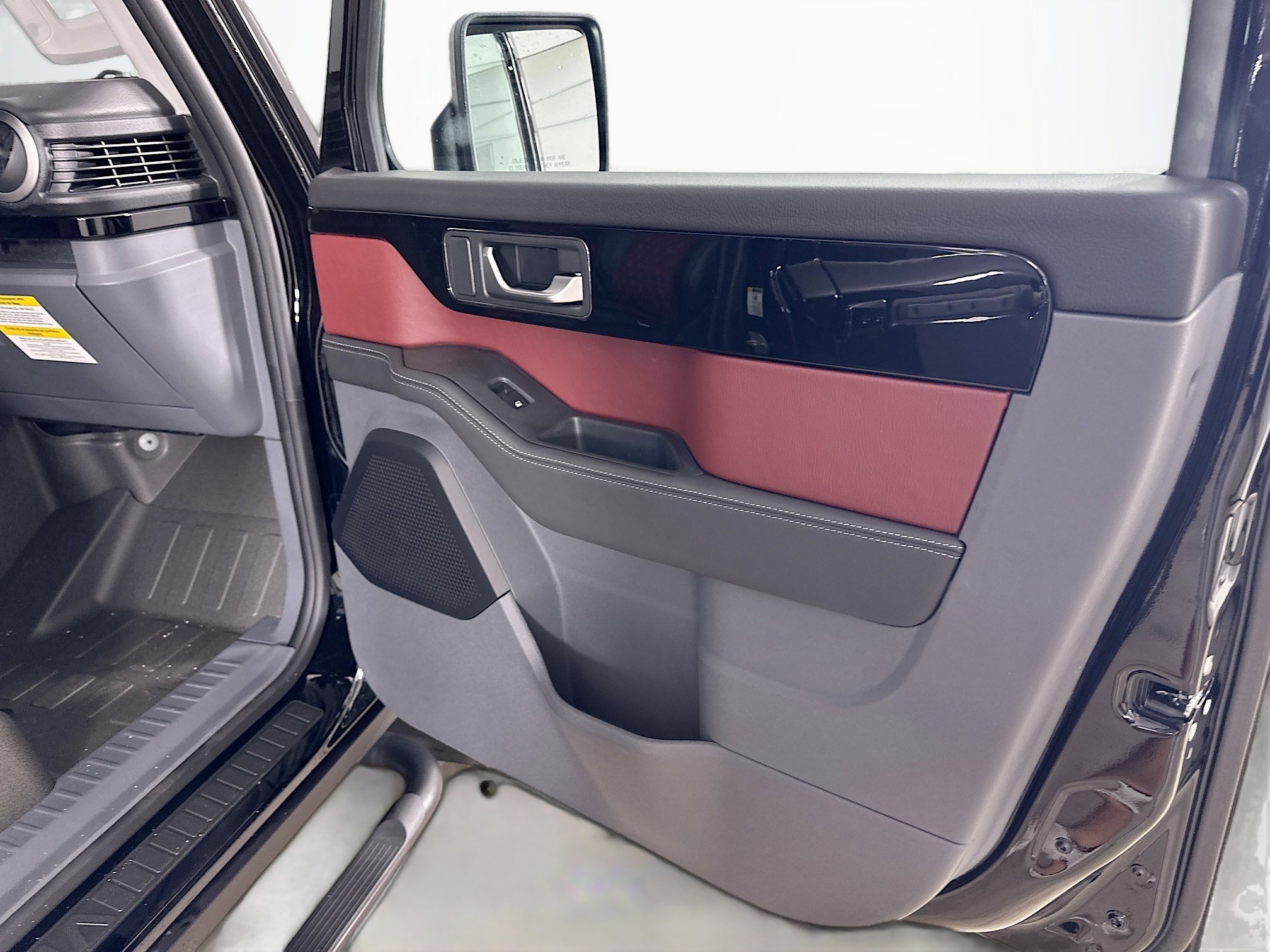 New 2024 INEOS Grenadier Fieldmaster Edition image 47