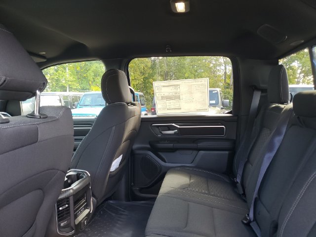 New 2026 RAM 1500 Big Horn AWD/4WD image 9