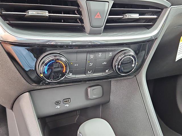 Used 2026 Buick Encore GX Sport Touring w/ Comfort Package image 18