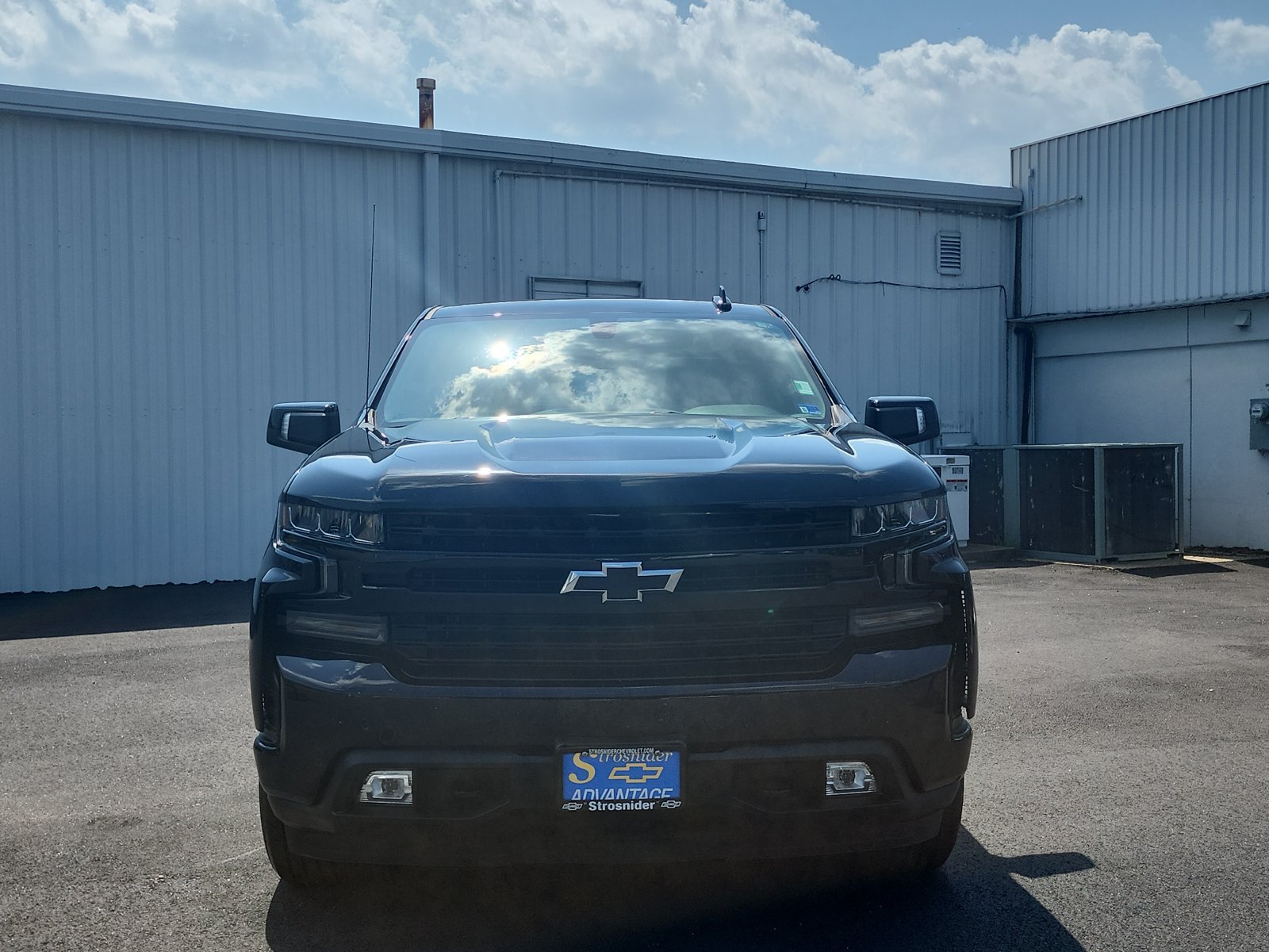 Used 2020 Chevrolet Silverado 1500 RST AWD/4WD image 8