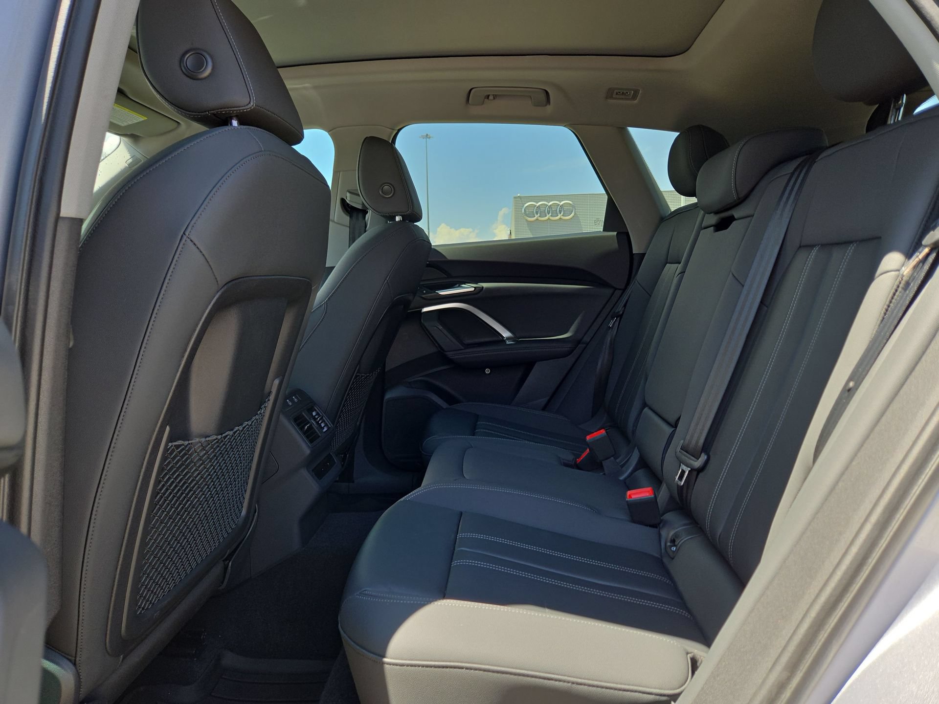 Certified 2025 Audi Q5 Premium w/ Convenience Package AWD/4WD image 13