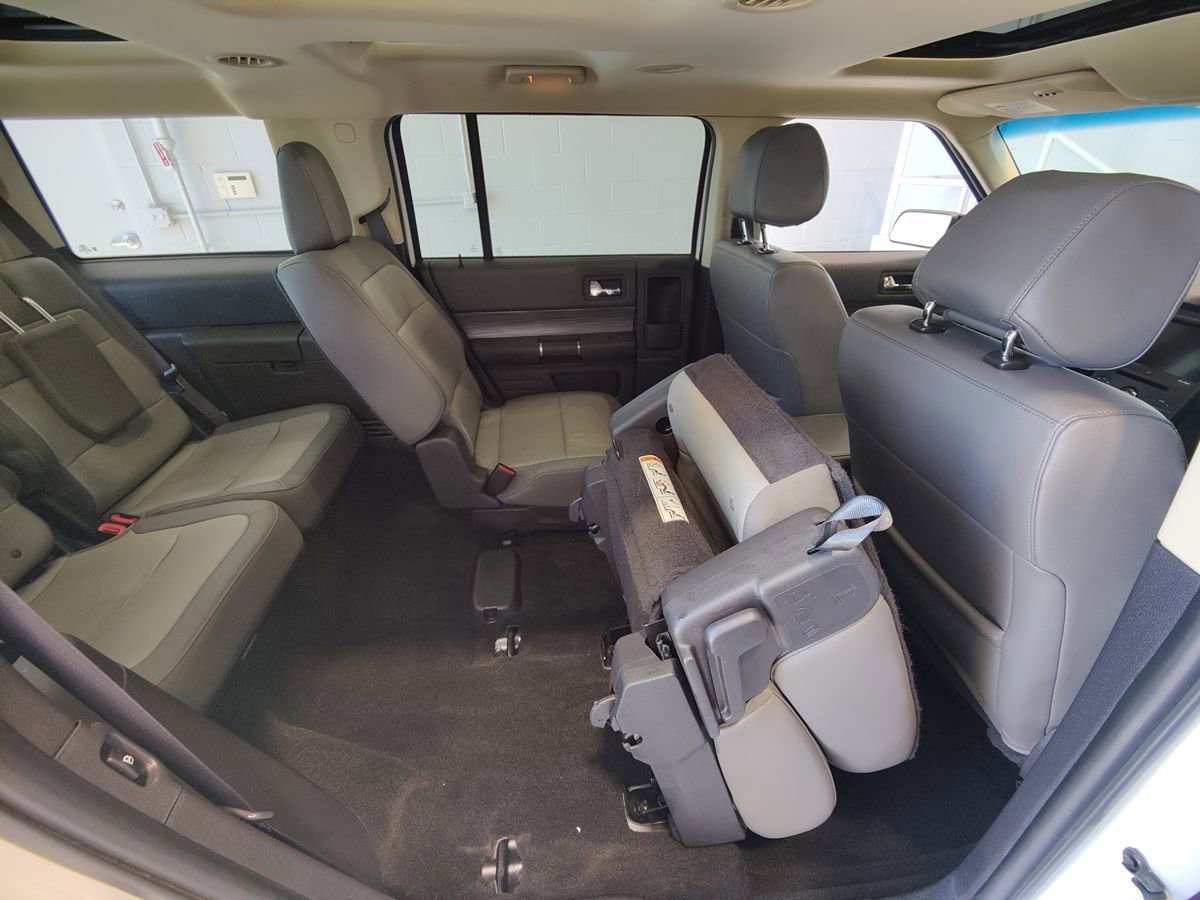 Used 2019 Ford Flex SEL w/ Equipment Group 202A AWD/4WD image 21