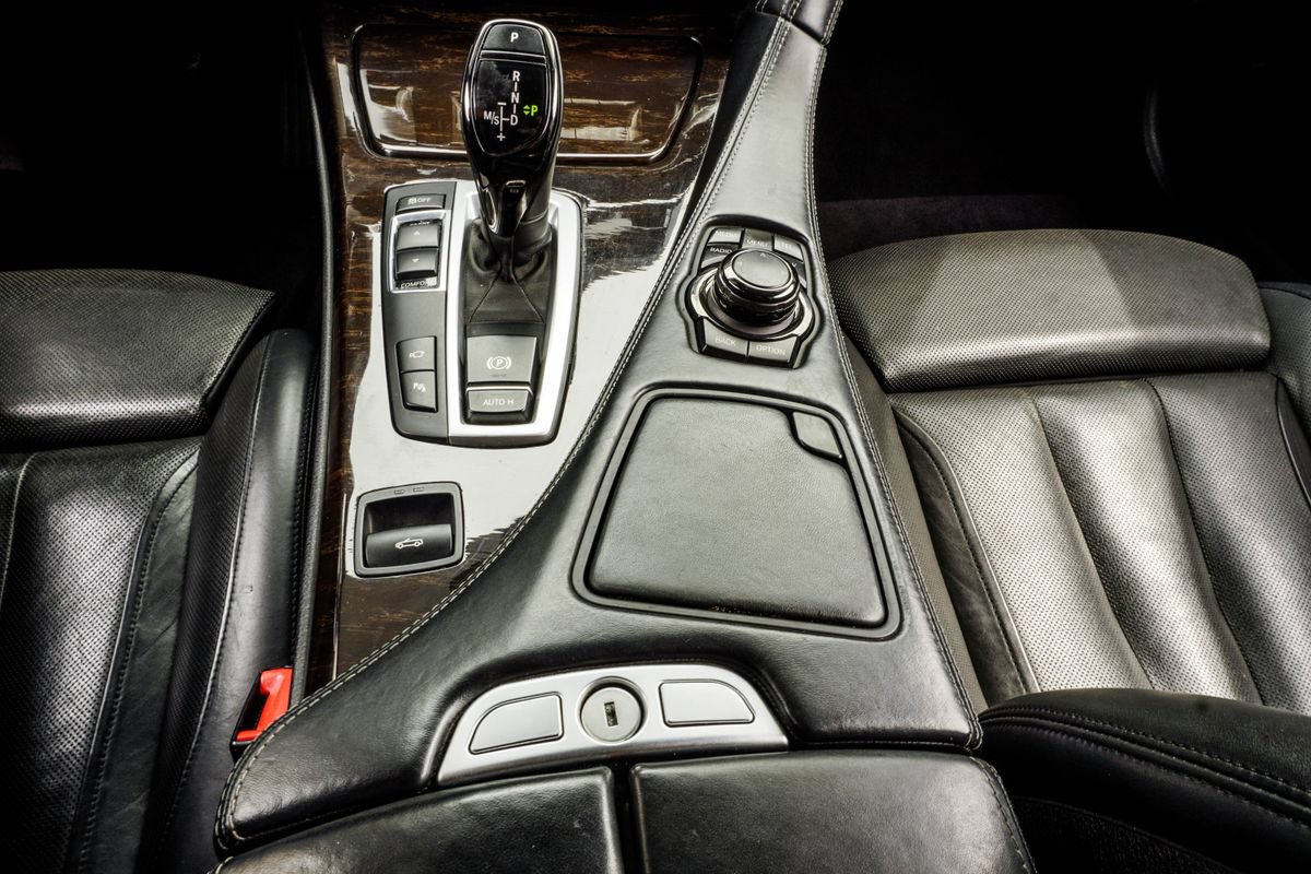 Used 2014 BMW 650i Convertible RWD image 18