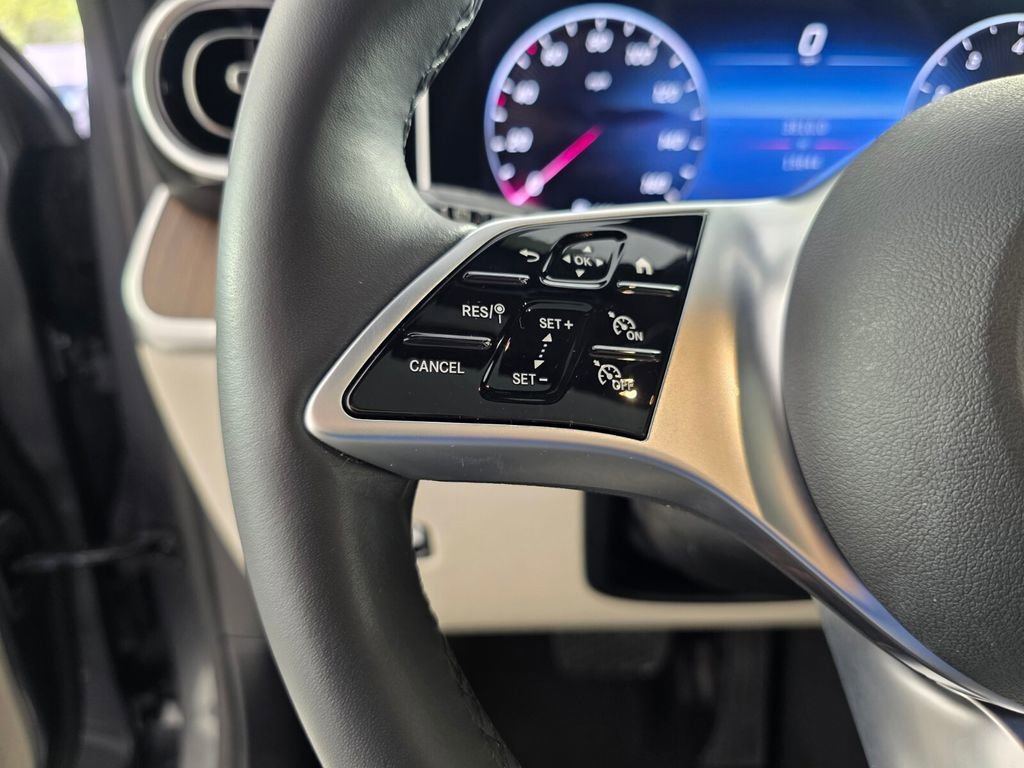 Used 2023 Mercedes-Benz GLC 300 4MATIC image 19