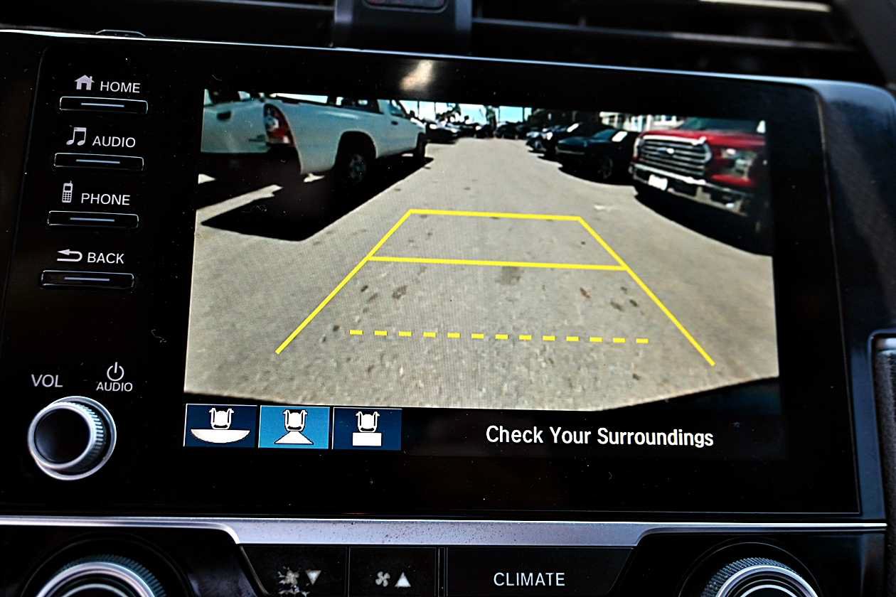 Used 2019 Honda Civic EX image 25