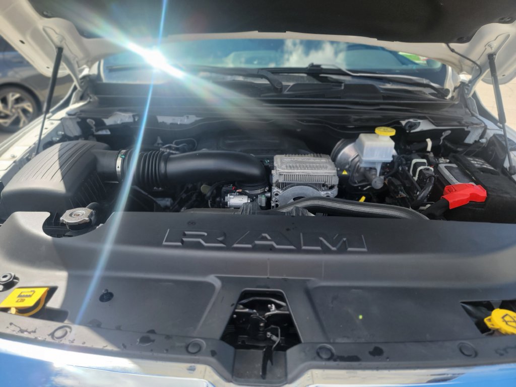 Used 2023 RAM 1500 Big Horn AWD/4WD image 9