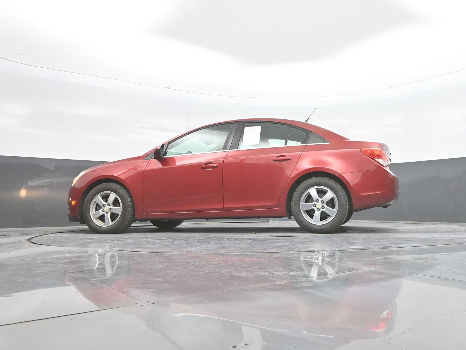 Used 2011 Chevrolet Cruze LT FWD image 34