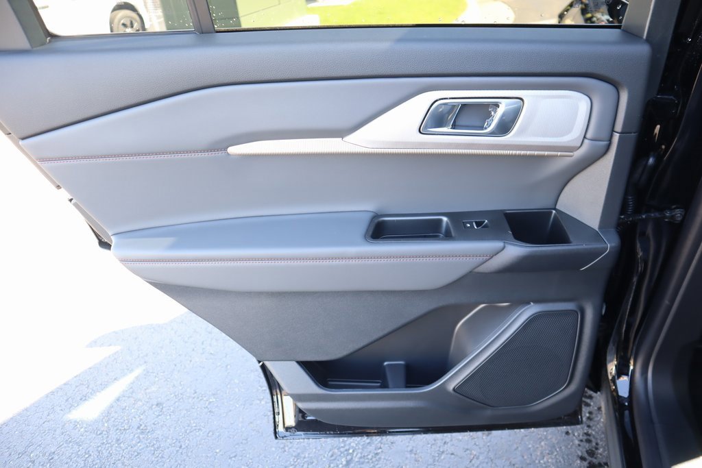 New 2026 Ford Explorer Active image 17