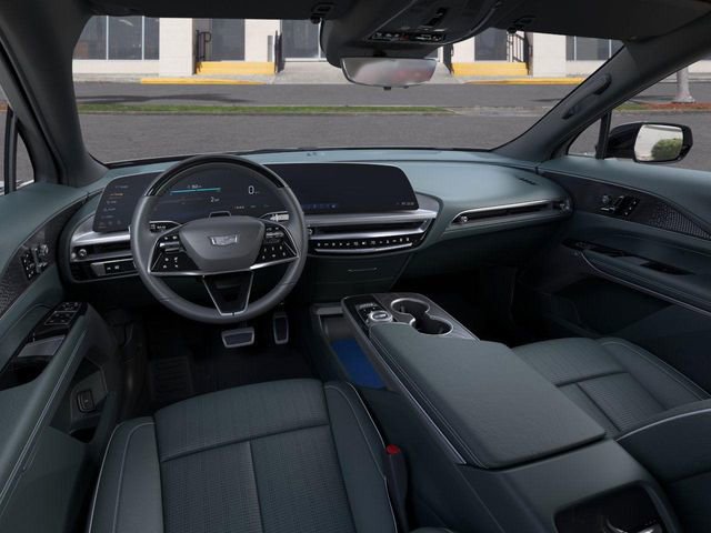 New 2025 Cadillac Lyriq Luxury image 15