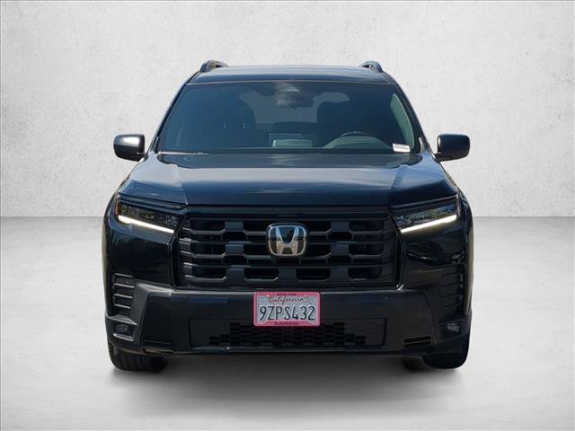 Used 2026 Honda Pilot Sport image 2