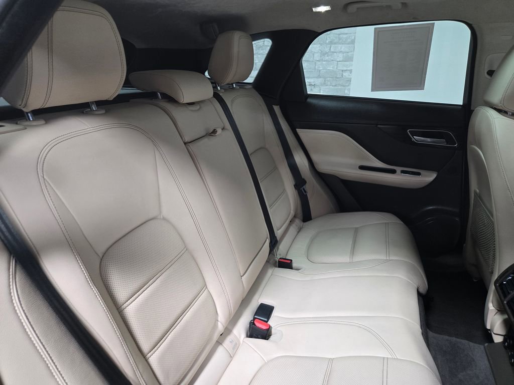 Used 2020 Jaguar F-PACE Prestige AWD/4WD image 52