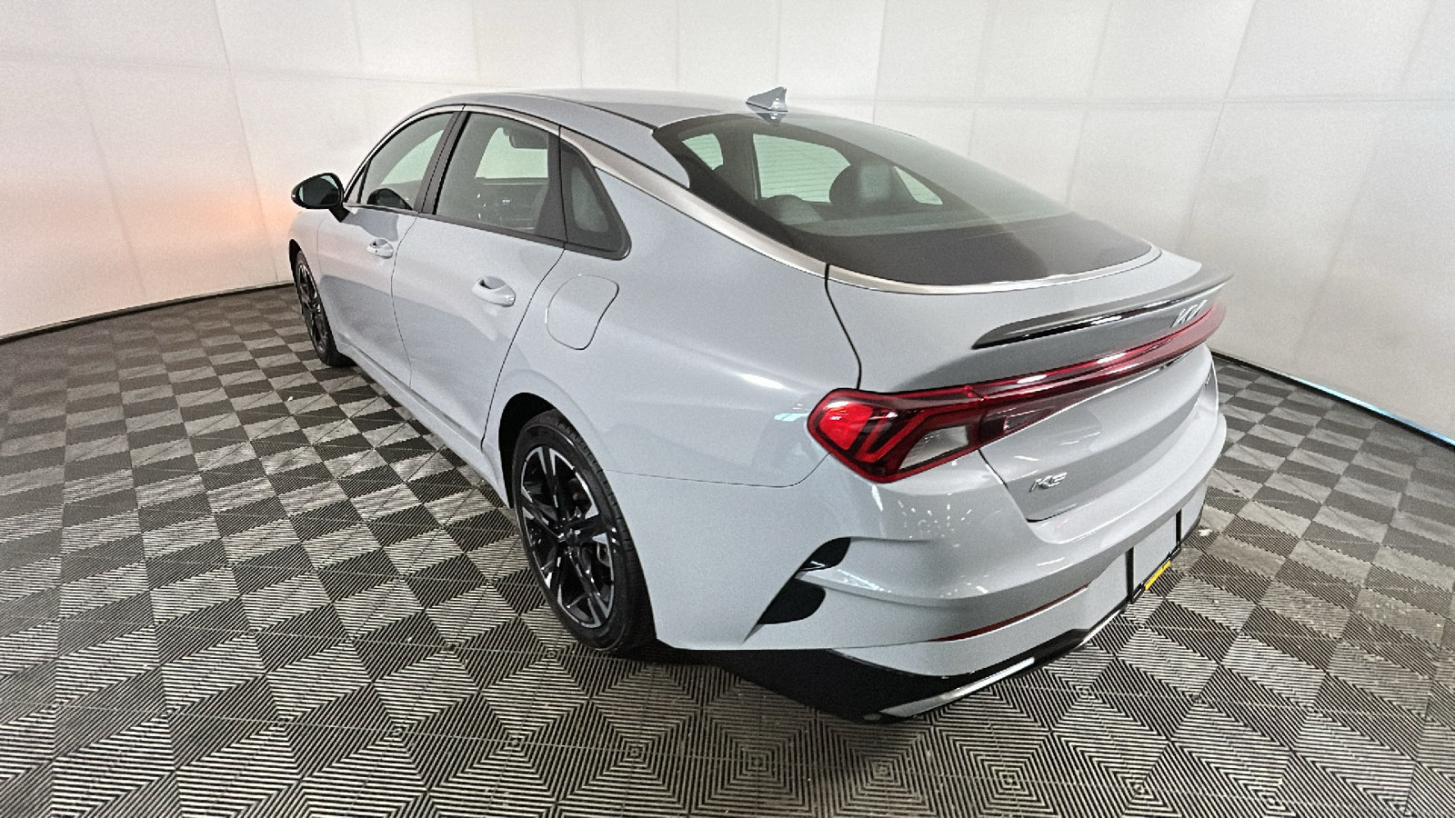Used 2022 Kia K5 GT-Line FWD image 5