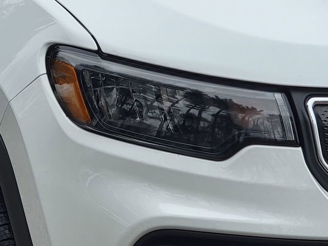 Certified 2022 Jeep Compass Latitude w/ Convenience Group image 16