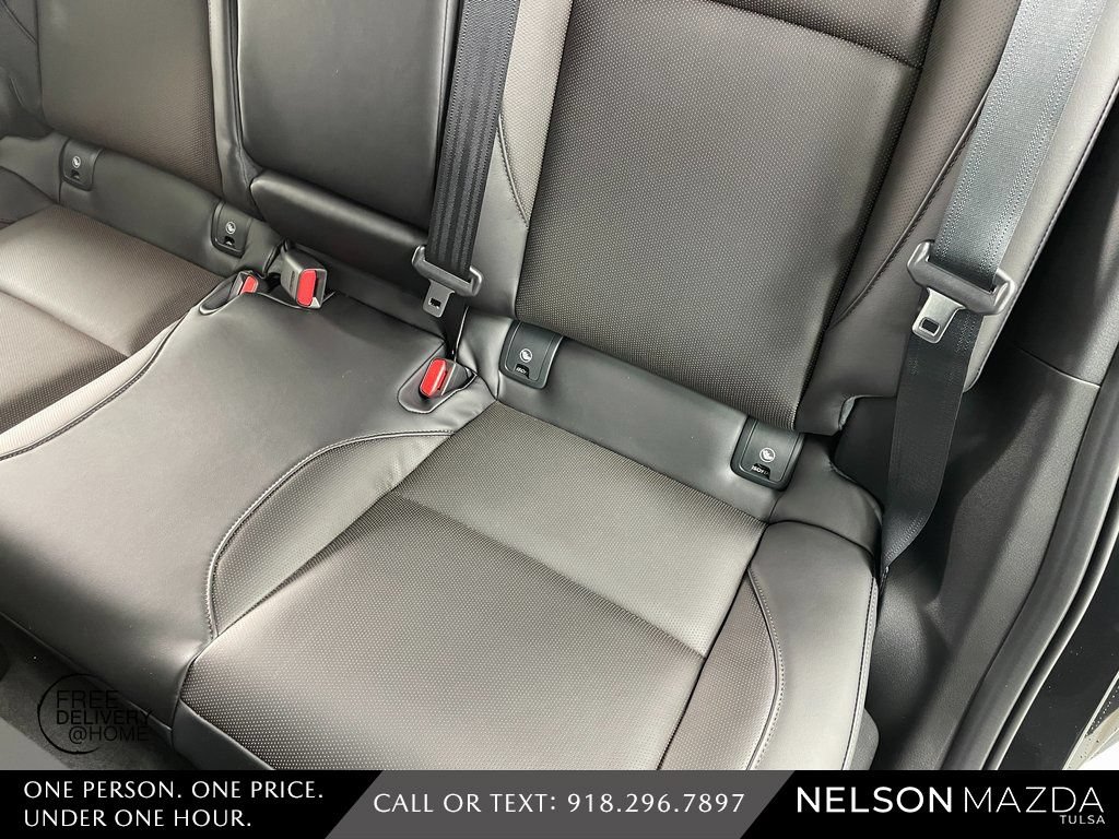 New 2026 MAZDA MAZDA3 2.5 S Hatchback w/ Premium Pkg FWD image 39
