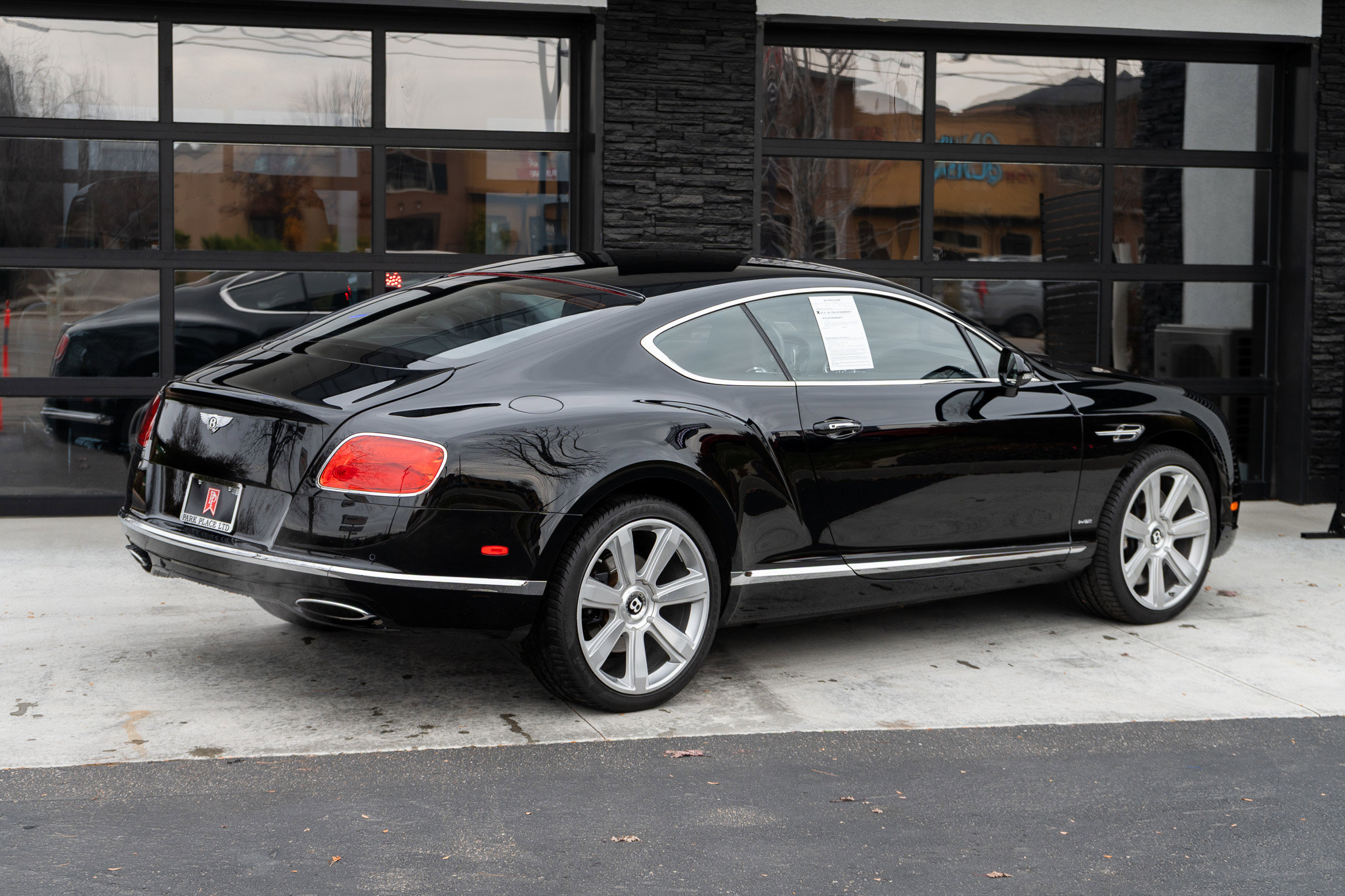 Used 2016 Bentley Continental GT image 10