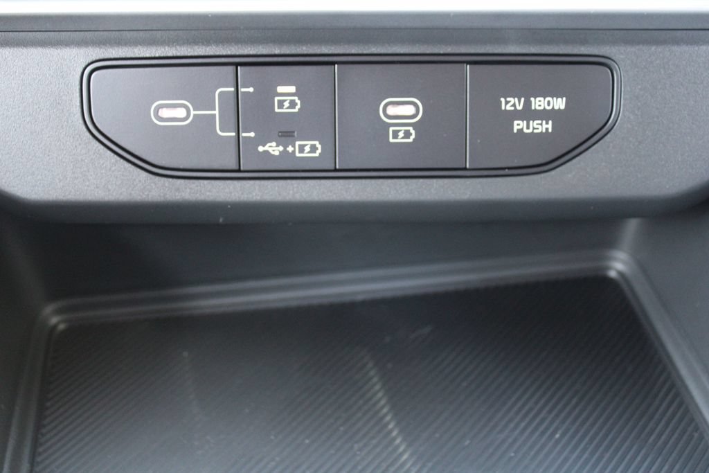 New 2027 Kia Carnival LX FWD image 41