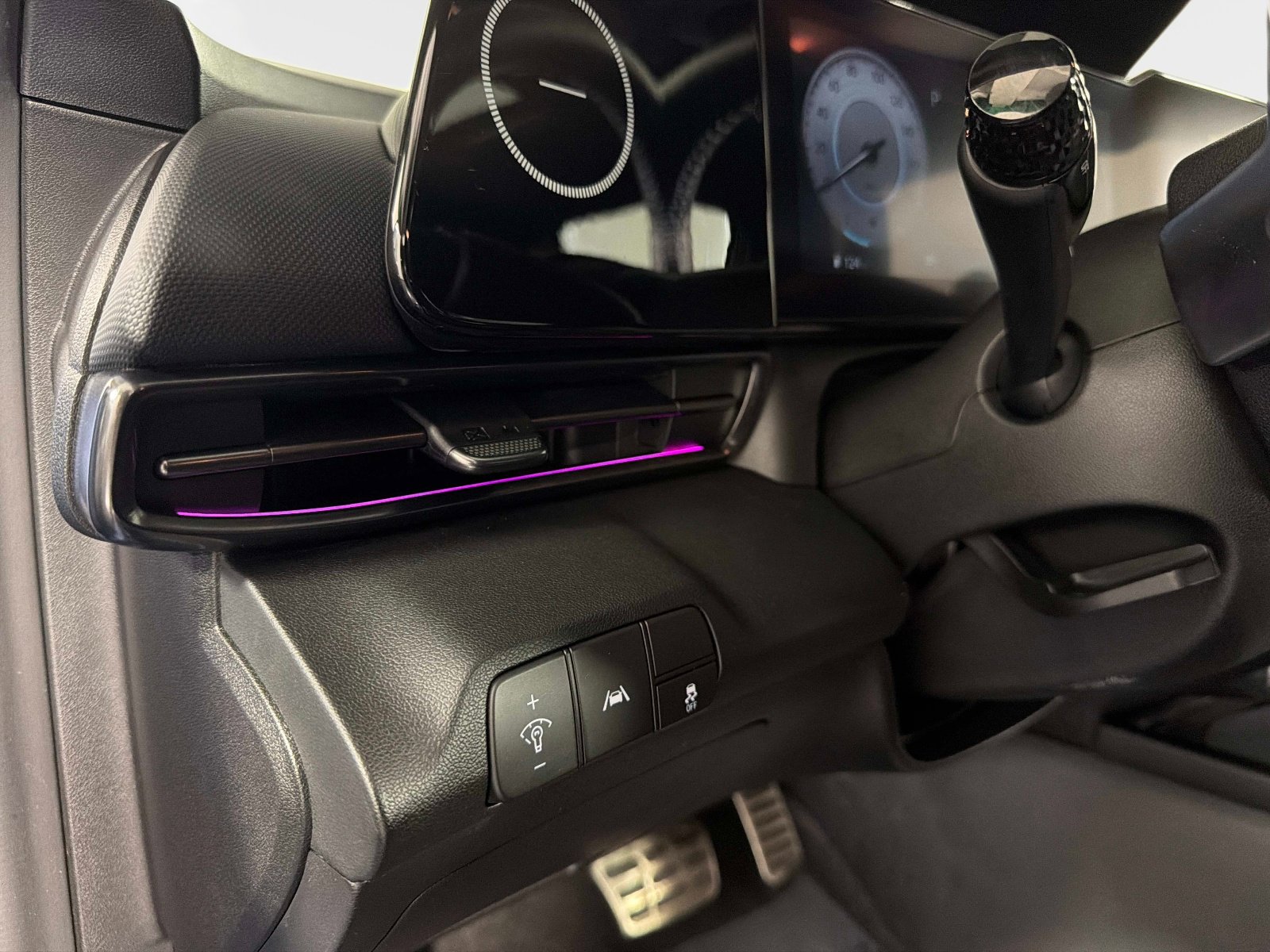 Used 2023 Hyundai Elantra N FWD image 39