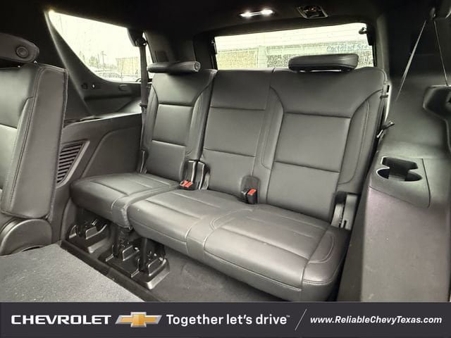 Used 2021 Chevrolet Tahoe LT w/ Luxury Package RWD image 33