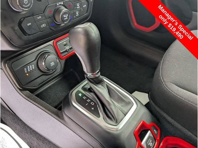 Used 2023 Jeep Renegade Latitude image 21