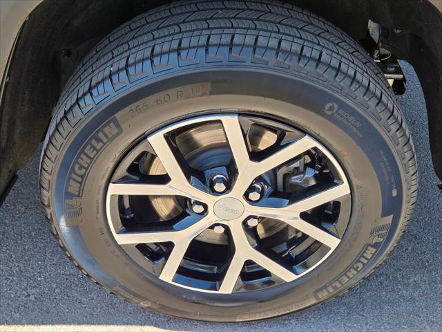 Certified 2024 Jeep Grand Cherokee L Limited w/ Luxury Tech Group II image 10