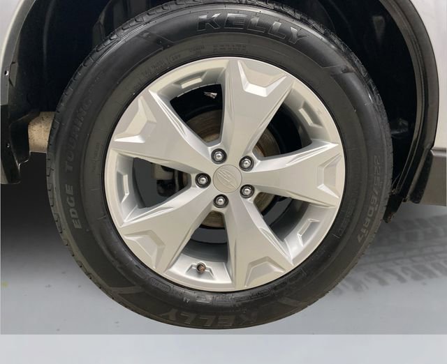 Used 2015 Subaru Forester 2.5i Limited w/ Popular Package #2 image 17