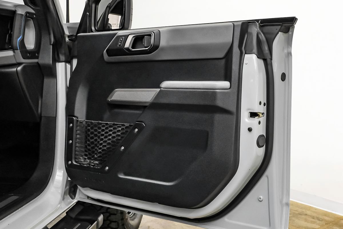 Used 2022 Ford Bronco Black Diamond AWD/4WD image 42