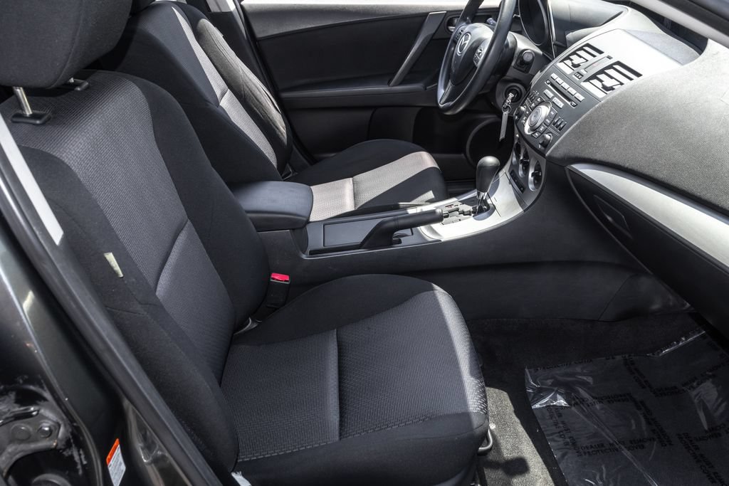 Used 2010 MAZDA MAZDA3 i Touring FWD image 29