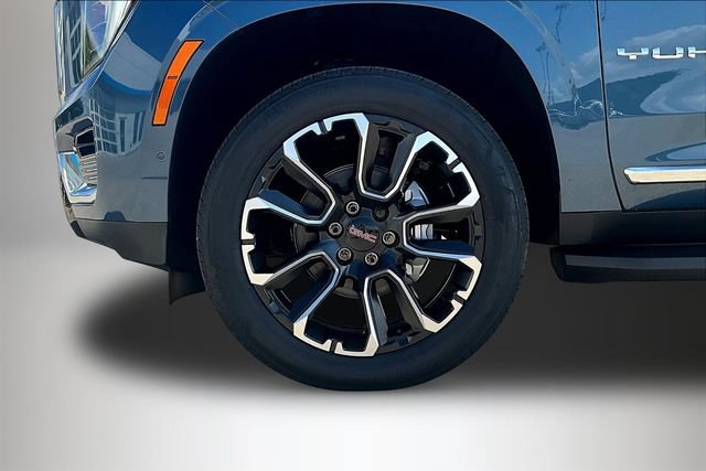 New 2026 GMC Yukon XL Elevation AWD/4WD image 13