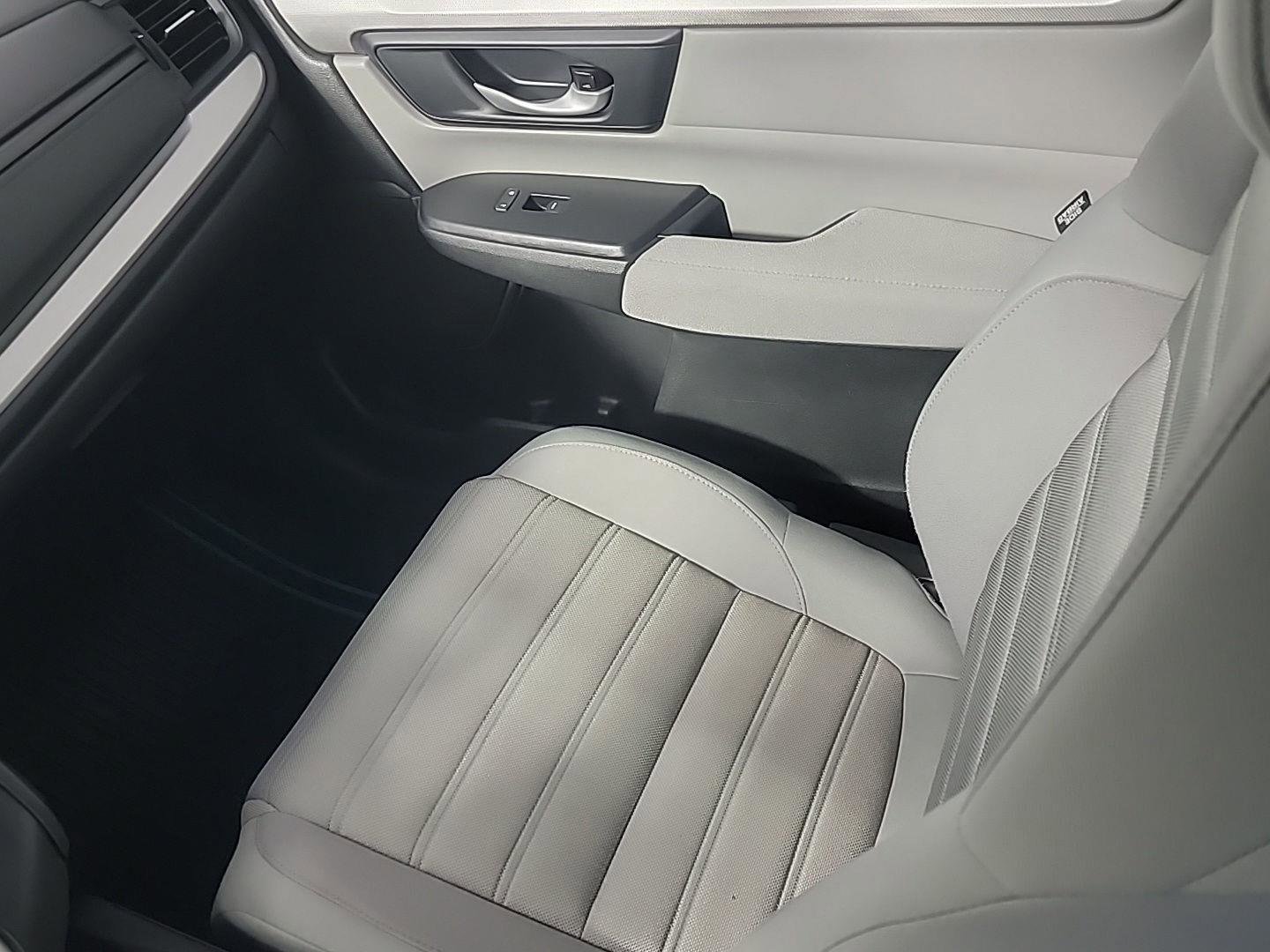 Certified 2017 Honda CR-V LX image 22