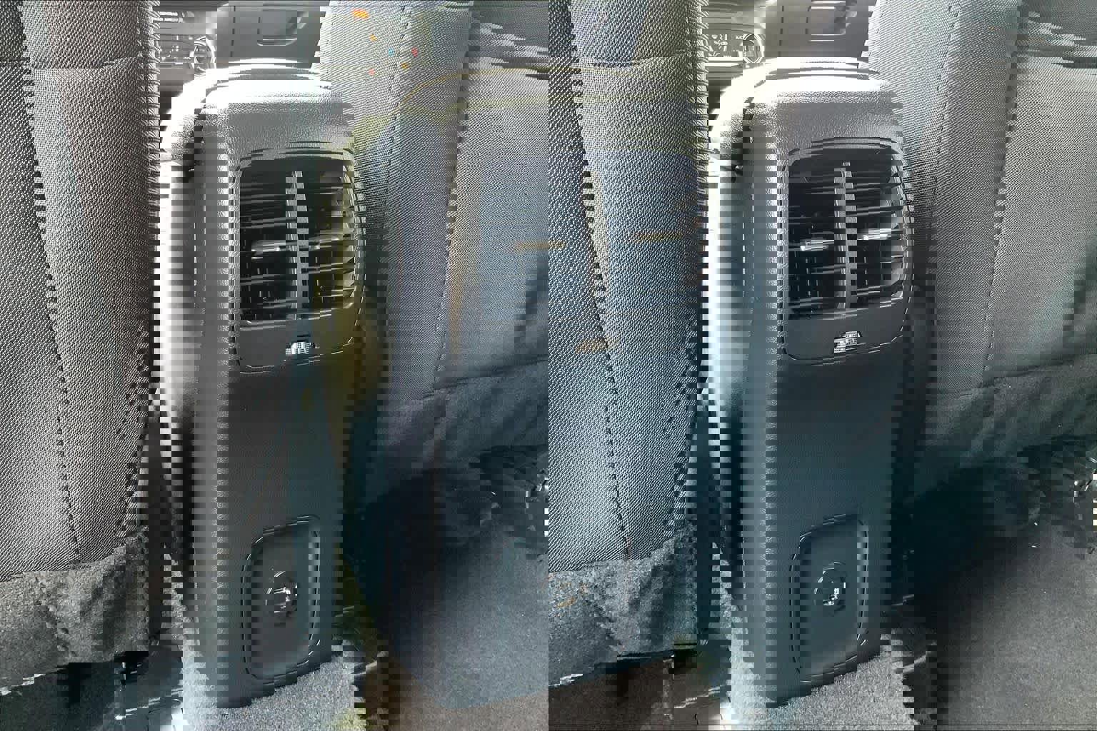 Used 2020 Ford Escape SE image 37