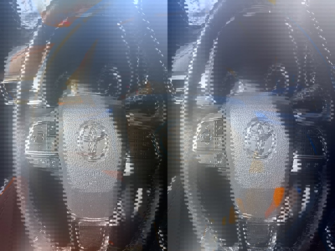 Used 2020 Toyota Highlander Platinum image 9