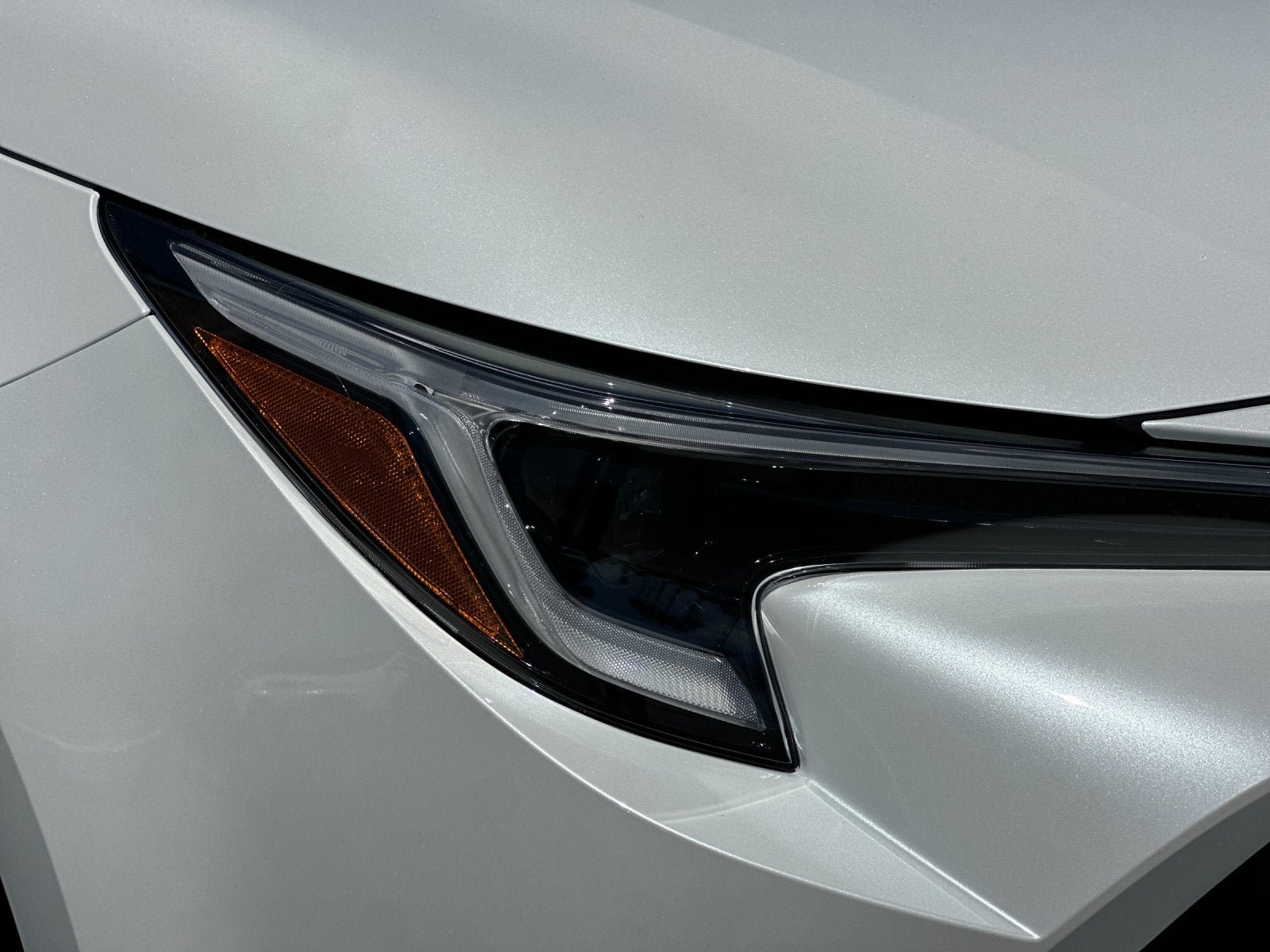 New 2027 Toyota Corolla SE w/ SE Premium Package FWD image 29